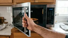 Diese Lebensmittel dürfen nicht in die Mikrowelle – die Folgen sind irreversibel